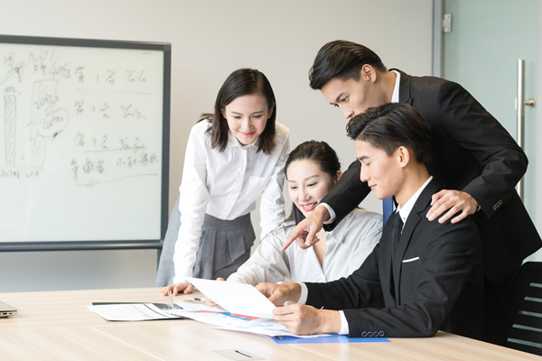 人才梯隊(duì)建設(shè)：培養(yǎng)儲備，確保企業(yè)持續(xù)發(fā)展