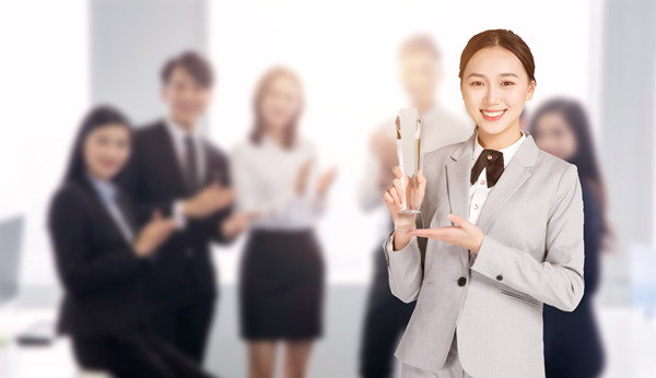 集團人才梯隊建設：培養(yǎng)核心人才，提升企業(yè)競爭力