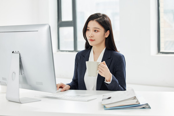 高管薪酬激勵：吸引和留住人才，推動企業(yè)持續(xù)發(fā)展