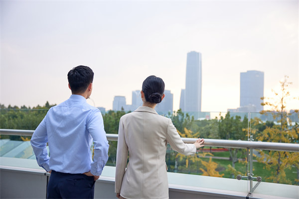 福利政策規(guī)劃：提供福利保障，增強員工忠誠度
