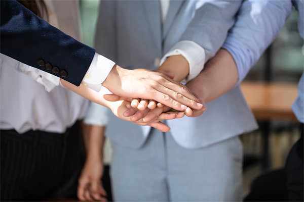 人才是企業(yè)的未來(lái)，人力資源管理成就卓越之路