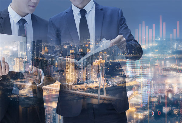 立足企業(yè)實(shí)際，制定可行經(jīng)營計(jì)劃，確保企業(yè)穩(wěn)健前行