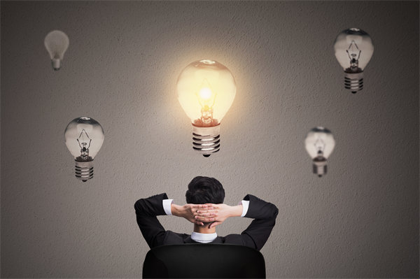 創(chuàng)新企業(yè)管理思維，激發(fā)員工潛能，推動企業(yè)騰飛
