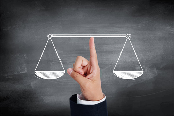 00后吐槽公司無效加班被開除，企業(yè)戰(zhàn)略有何感悟？
