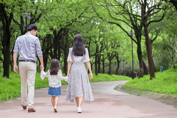 民政部：鼓勵(lì)將婚姻登記機(jī)關(guān)設(shè)在公園，目的是什么？