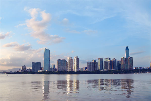 惠州營銷咨詢公司如何為企業(yè)定制創(chuàng)新營銷策略？