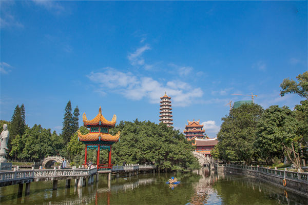 福州人力資源咨詢公司如何優(yōu)化企業(yè)人才結(jié)構(gòu)？