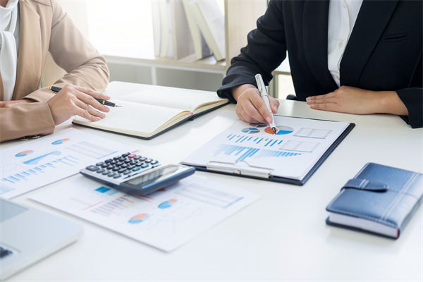 如何構(gòu)建以預(yù)算為核心的企業(yè)文化，促進(jìn)全員參與？