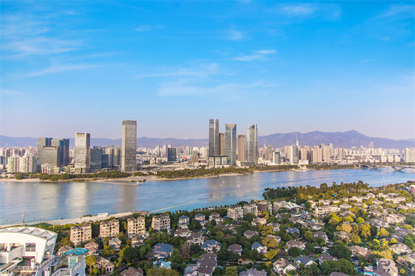 企業(yè)如何借助福州咨詢(xún)公司提升品牌知名度和市場(chǎng)份額？
