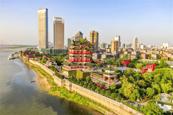 企業(yè)如何借助南昌薪酬咨詢公司優(yōu)化薪酬結(jié)構(gòu)以激勵(lì)員工？