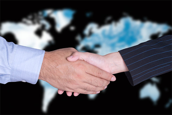 美企業(yè)主：付關(guān)稅也要中國(guó)造，對(duì)關(guān)聯(lián)企業(yè)的啟示