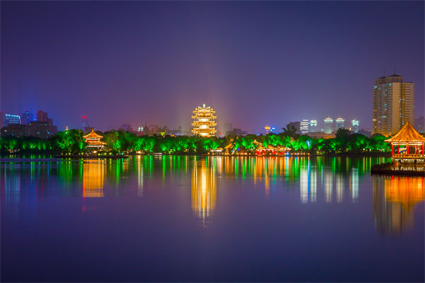 營銷轉(zhuǎn)化率低迷？濟南營銷咨詢公司如何精準(zhǔn)打通獲客變現(xiàn)鏈路？